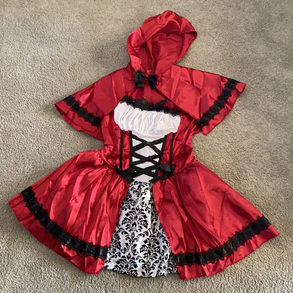 Women’s Gothic Red Riding Hood Halloween Costume Size M NEW
